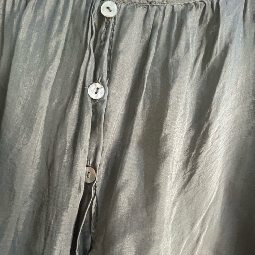 Nina Kendosa Silk Green Gray Blouse with Jersey ruffled Liner in size large NWT - Picture 8 of 16
